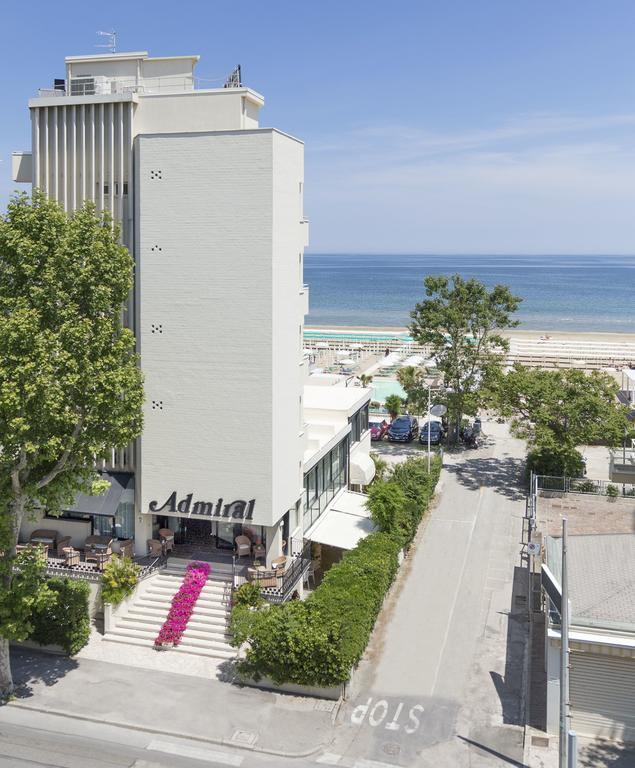 Hotel Admiral - On The Beach Riccione Luaran gambar