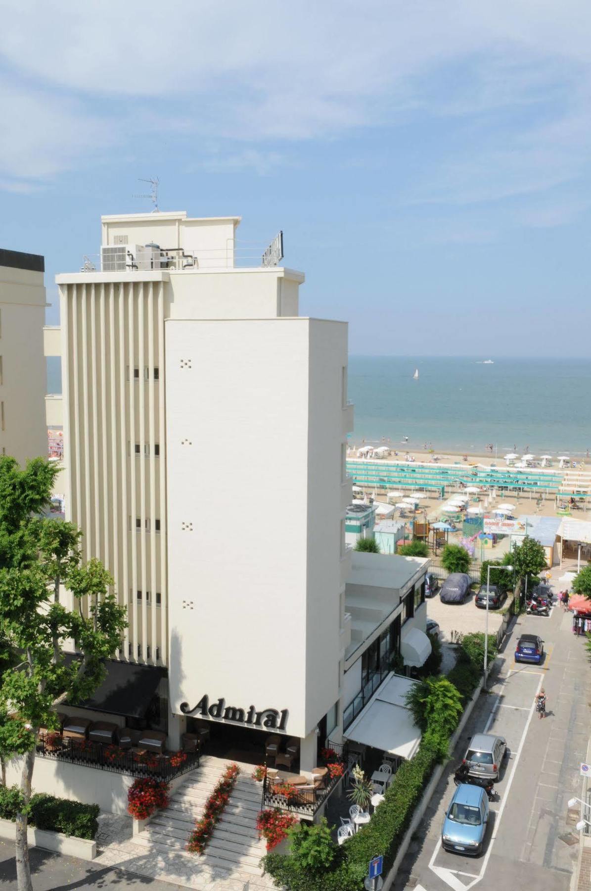 Hotel Admiral - On The Beach Riccione Luaran gambar